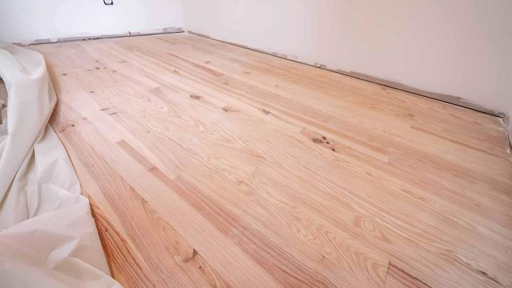 Floor covering services in Le Petit-Quevilly