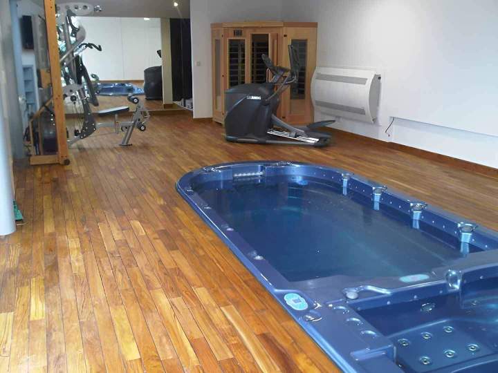 Wood floor solutions in Le Petit-Quevilly